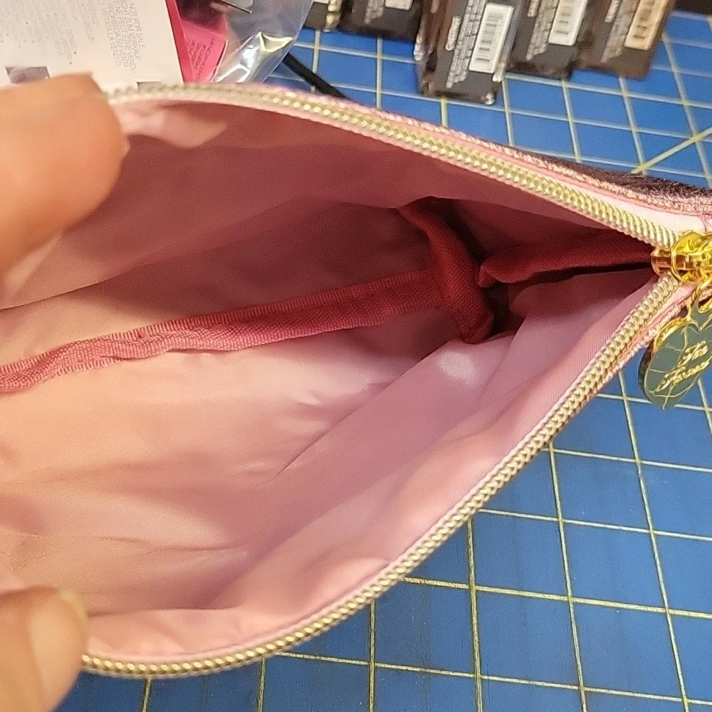 Too Faced stylish pink